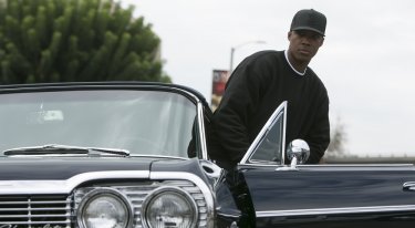 Straight Outta Compton: Corey Hawkins in un fotogramma del film