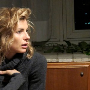 Barbara ed Io: Martina Colombari in una scena del film