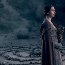 The Bastard Executioner: Sarah White in una foto promozionale della serie