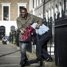 Luther: Idris Elba nella prima immagine della quarta stagione