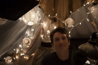 APPuntamento con l'@more: il protagonista Miles Teller in un'immagine tratta dal film