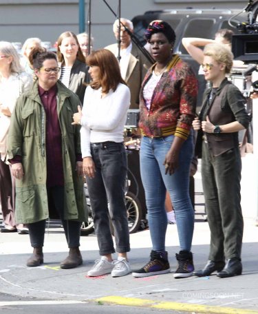 Ghostbusters: foto di gruppo sul set per Melissa McCarthy, Kristen Wiig, Leslie Jones e Kate McKinnon