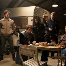 Il caso Freddy Heineken: tra gli altri, Jim Sturgess e Sam Worthington in una scena del film