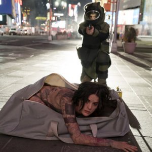 Blindspot: la sconosciuta interpretata da Jaimie Alexander viene ritrovata da un agente
