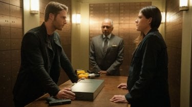 Limitless: Jake McDorman e Jennifer Carpenter in una scena del pilot