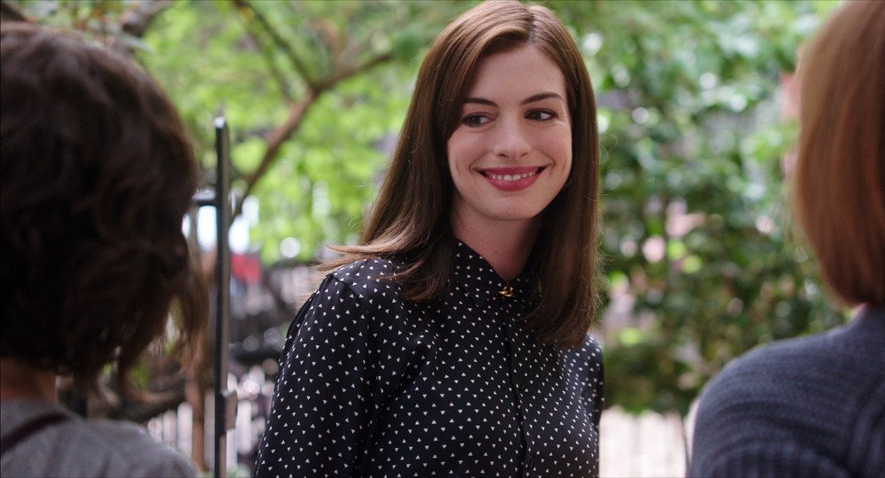 Anne Hathaway è Jules Ostin in Lo stagista inaspettato