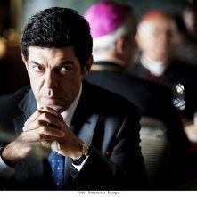 Suburra: un'immagine del film che ritrae Pierfrancesco Favino