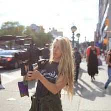 The Wolfpack: la regista Crystal Moselle al lavoro