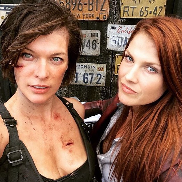 Resident Evil: The Final Chapter - Milla Jovovich e Ali Larter sul set