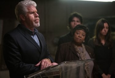 Hand of God: l'attore Ron Perlman in una scena della serie Amazon