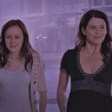 Una mamma per amica: Alexis Bledel e Lauren Graham nell'ultimo episodio della serie, Mi piace vederti felice