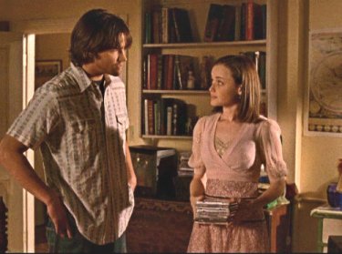 Una mamma per amica: Jared Padalecki e Alexis Bledel in una scena dell'episodio Prova generale