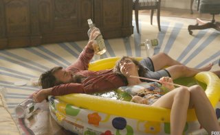 The Last Man on Earth: Will Forte e Kristen Schaal sono Phil e Carol in Is There Anybody Out There?