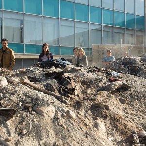 Fear the Walking Dead: i protagonisti in una drammatica foto del season finale