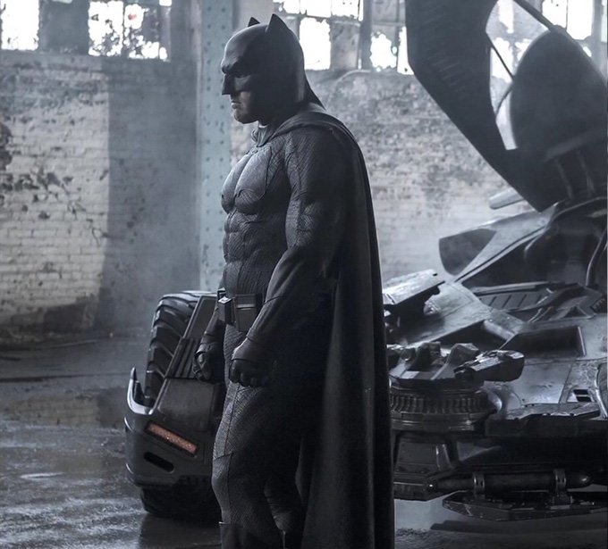 Batman v Superman: una foto di Ben Affleck nel ruolo dell'eroe