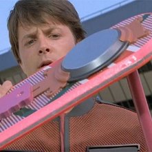 Ritorno al futuro 2: Michale J. Fox con l'hoverboard