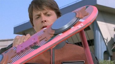 Ritorno al futuro 2: Michale J. Fox con l'hoverboard