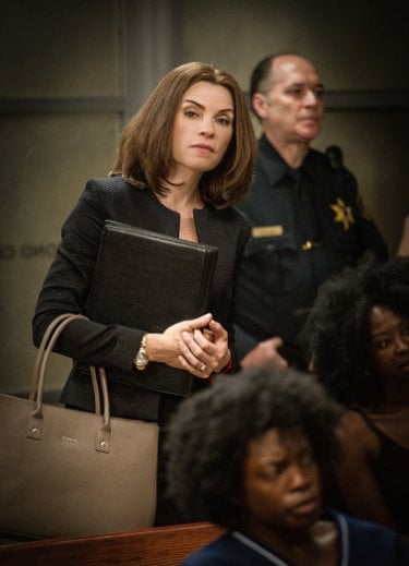 The Good Wife: Julianna Margulies nell'episodio Bond