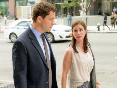 The Affair: Dominic west e Maura Tierney in un'immmagine del primo episodio