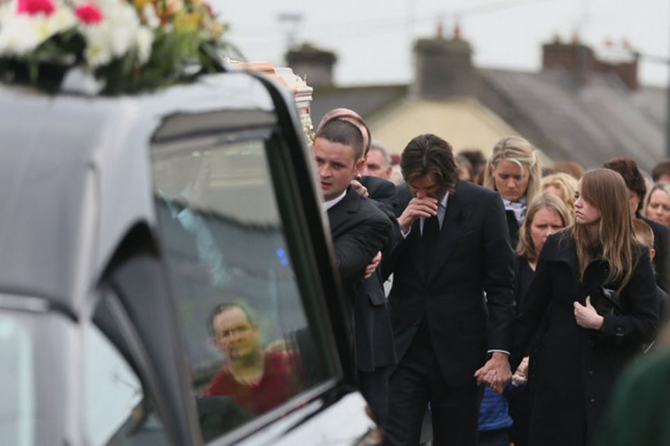 Jim Carrey ai funerali della sua ex-fidanzata