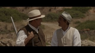 La stoffa dei sogni: Ennio Fantastichini e Sergio Rubini in una scena del film