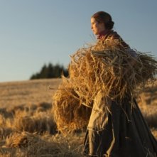 Sunset Song: Agyness Deyn tra i campi di grano