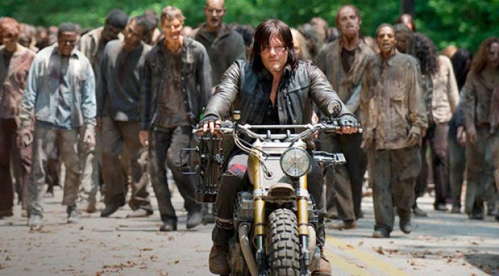 The Walking Dead: Norman Reedus interpreta Daryl nella première intitolata Come la prima volta