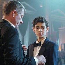 Gotham: Sean Pertwee e David Mazouz in The Last Laugh