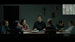 Kreuzweg - Le stazioni della fede - Trailer italiano  