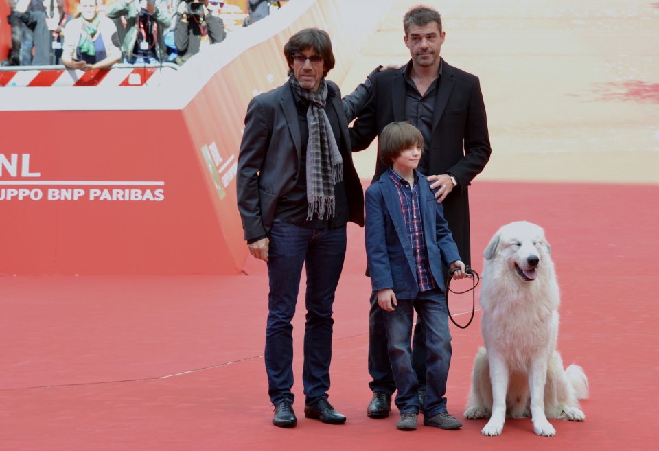 Roma 2015: Felix Bossuet, Thierry Neuvic, Christian Duguay e Belle posano sul red carpet di Belle & Sèbastien, l'avventura continua