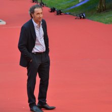 Roma 2015: Paolo Sorrentino posa sul red carpet