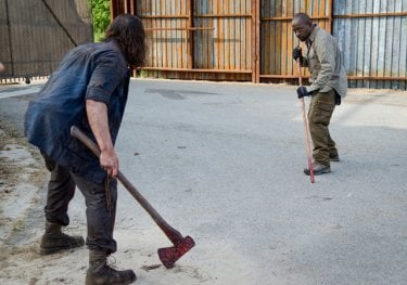 The Walking Dead: Lennie James in un momento dell'episodio JSS