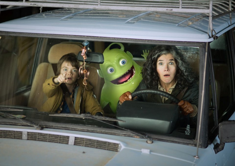 Ghosthunters - Gli acchiappafantasmi: Anke Engelke, Milo Parker e Hugo in una divertente immagine del film