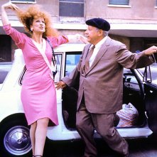 Anna Mazzamauro e Paolo Villaggio nei panni della signorina Silvani e Fantozzi