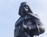 Star Wars: in Ucraina la statua di Lenin diventa... Darth Vader