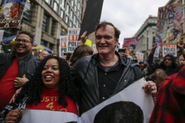 Quentin Tarantino in piazza a New York contro le violenze della polizia