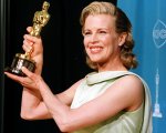 Kim Basinger: 'Non vedo tutto questo gran bisogno dei coordinatori d'intimità'