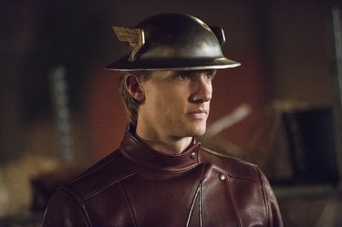 The Flash: l'attore Teddy Sears in una foto dell'episodio Flash of Two Worlds