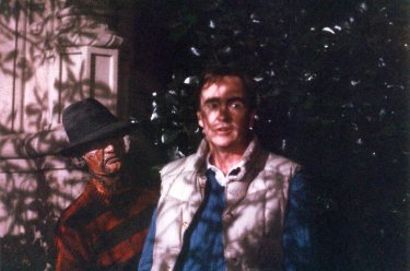 Wes Craven e Robert Englund sul set di Nightmare