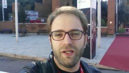 S is for Stanley - Recensione Selfie