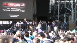 Star Wars a Lucca 2015: il flashmob di Sky Cinema e la battaglia con le spade laser