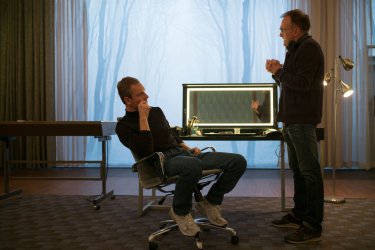 Steve Jobs: Michael Fassbender e Danny Boyle a colloquio sul set del film