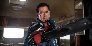 Ash vs. Evil Dead: Bruce Campbell interpreta Ash nel pilot