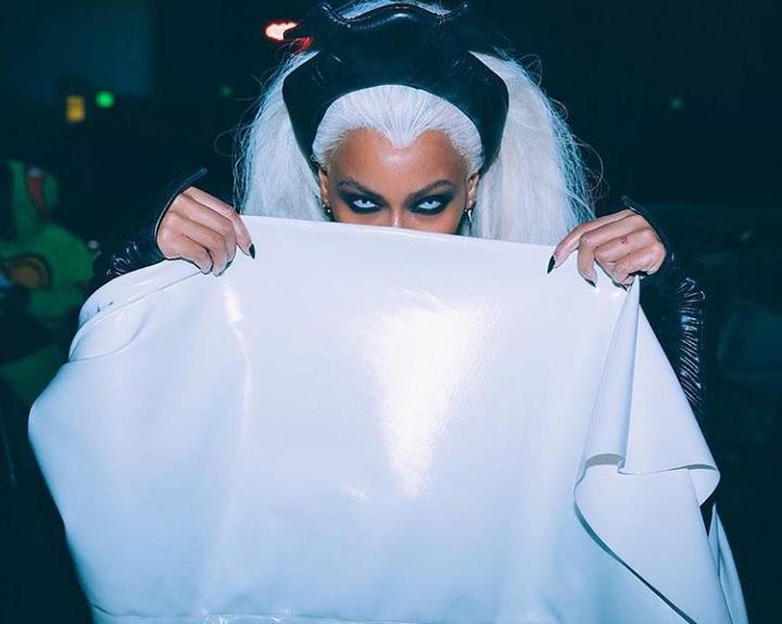 Beyoncé è Storm per Halloween 2015