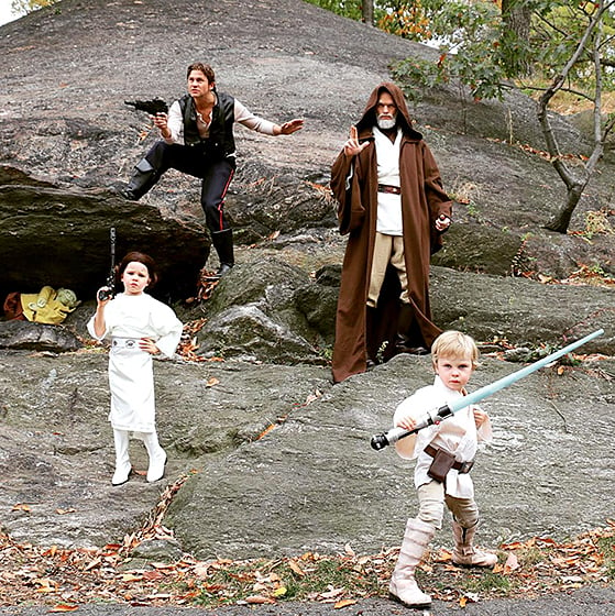 Neil Patrick Harris con David Burtka e i loro bambini ad Halloween 2015