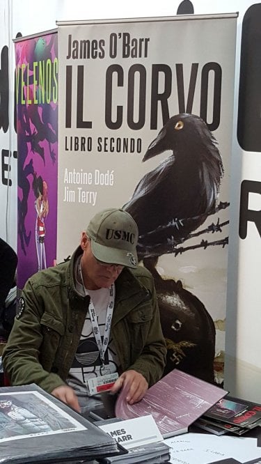 James O'Barr allo stand Edizioni BD di Lucca Comics & Games