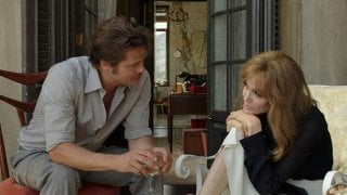 By the Sea: Brad Pitt e Angelina Jolie in una scena del film