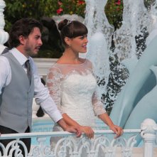 Matrimonio al Sud: Luca Peracino e Fatima Trotta in una scena del film