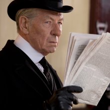Mr. Holmes - Il mistero del caso irrisolto: Ian McKellen in una scena del film