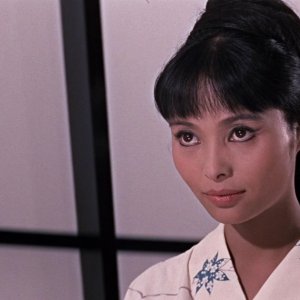 Akiko Wakabayashi in Agente 007 - Si vive solo due volte